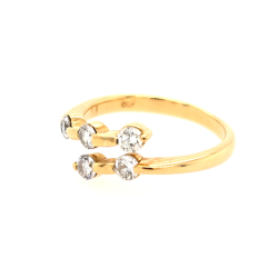 Pre Owned 18ct Diamond Ring ZU606